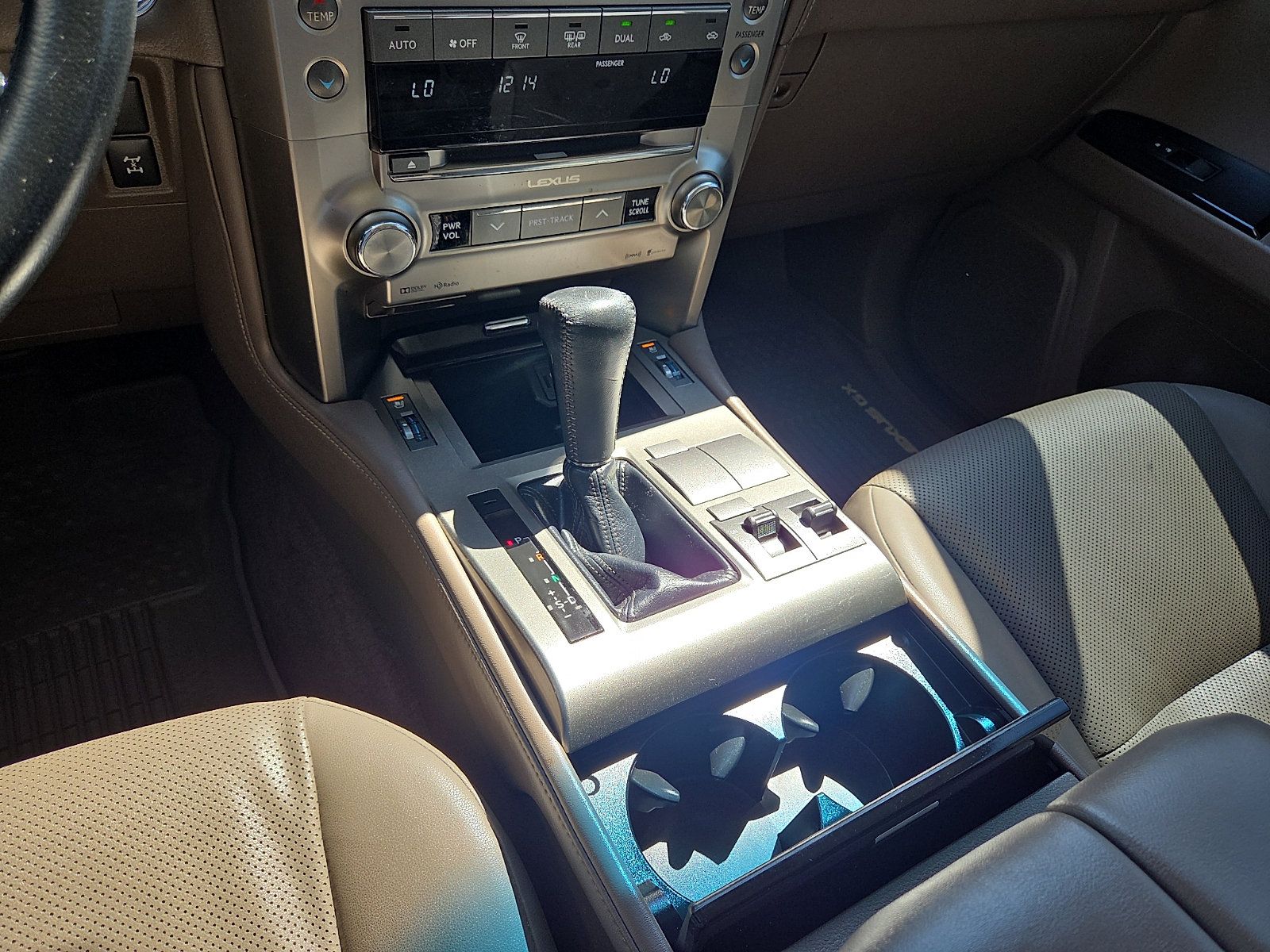Used 2018 Lexus GX 460 w/ Navigation Package AWD/4WD image 25