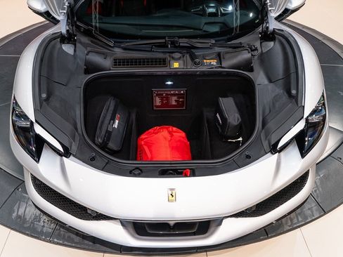 Used 2023 Ferrari 296 GTS image 15