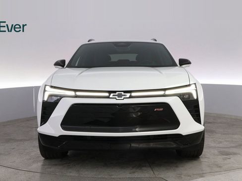 Used 2024 Chevrolet Blazer EV RS image 3