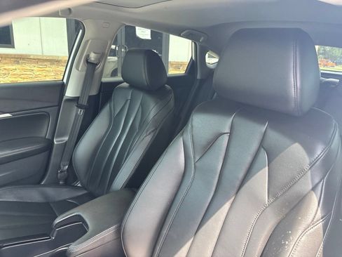 Used 2025 Acura Integra FWD image 3