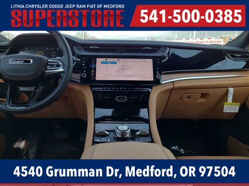 New 2026 Jeep Grand Cherokee Summit w/ Obsidian Package AWD/4WD image 18