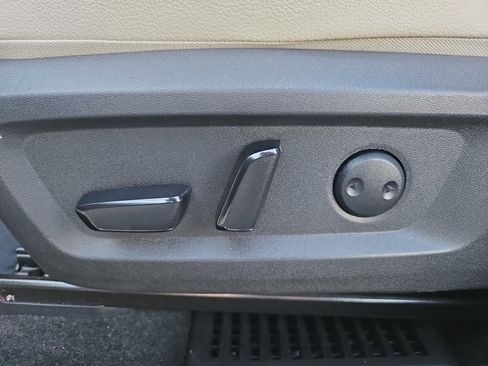 Certified 2023 Nissan Rogue SL image 15