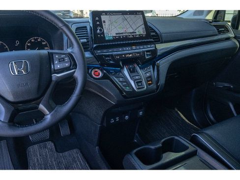 Used 2026 Honda Odyssey Elite image 24