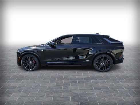 New 2026 Cadillac Lyriq V w/ Exterior Carbon Fiber Package image 2