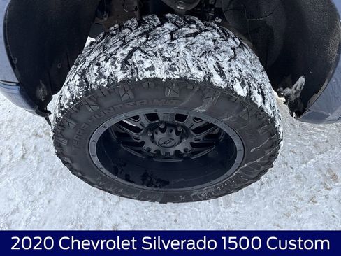 Used 2020 Chevrolet Silverado 1500 Custom w/ Custom Value Package image 10