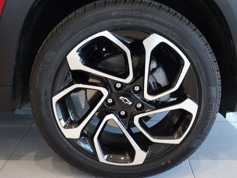 New 2026 Chevrolet Trax RS w/ Driver Confidence Package image 13