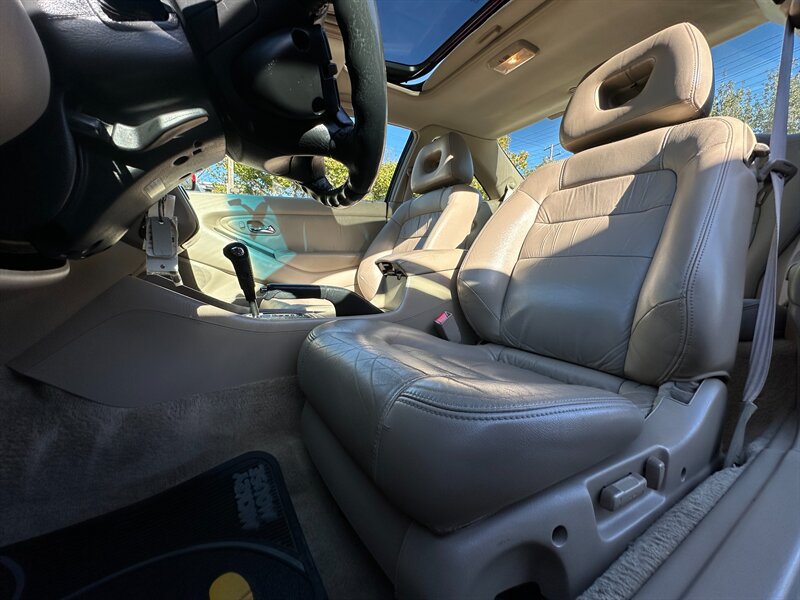 Used 2001 Honda Accord EX image 12