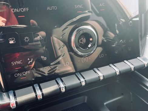 New 2026 GMC Acadia AT4 image 17