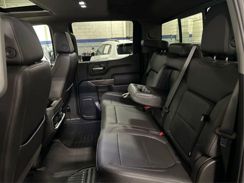 Used 2022 Chevrolet Silverado 1500 LTZ w/ LTZ Premium Package AWD/4WD image 10