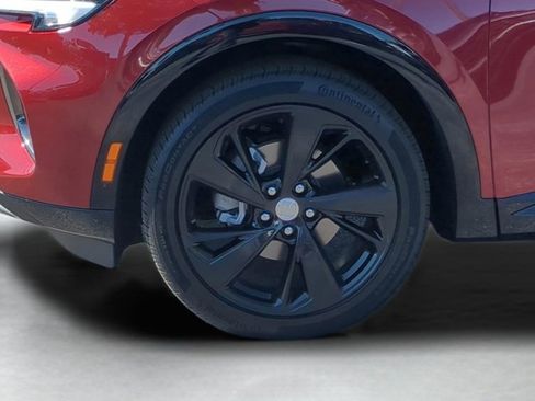 Used 2021 Buick Envision Essence w/ Technology Package I image 24