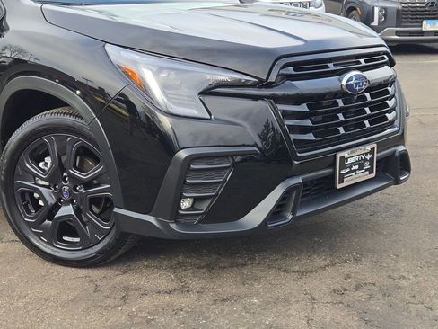 Used 2023 Subaru Ascent Onyx Edition Limited image 2