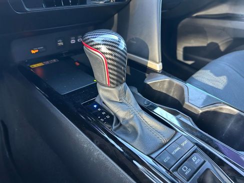 Used 2025 Toyota Camry XSE image 27