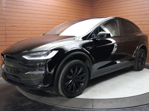 Used 2023 Tesla Model X image 6