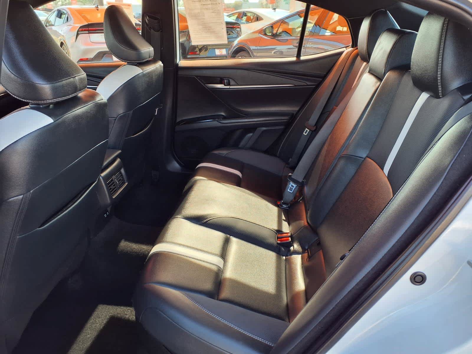 Certified 2025 Toyota Camry SE FWD image 11