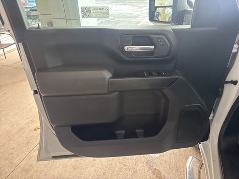 Used 2023 GMC Sierra 2500 Pro image 7