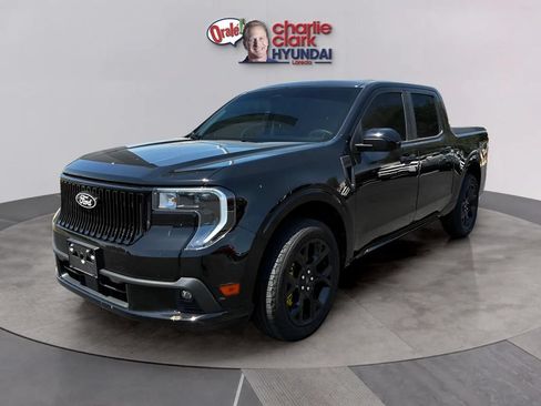 Used 2025 Ford Maverick Lobo AWD/4WD image 1
