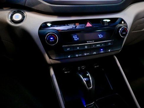 Used 2017 Hyundai Tucson Value w/ Cargo Package image 37