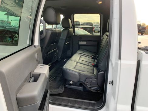 Used 2016 Ford F350 Lariat image 6