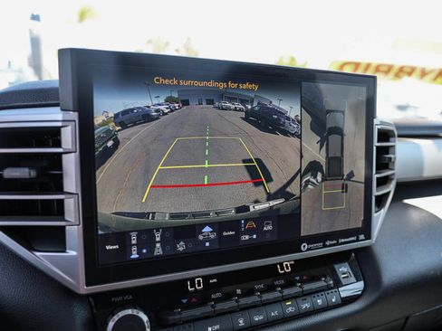 Used 2024 Toyota Tundra Limited AWD/4WD image 16