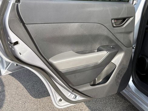 Certified 2025 Subaru Impreza 2.0i image 12