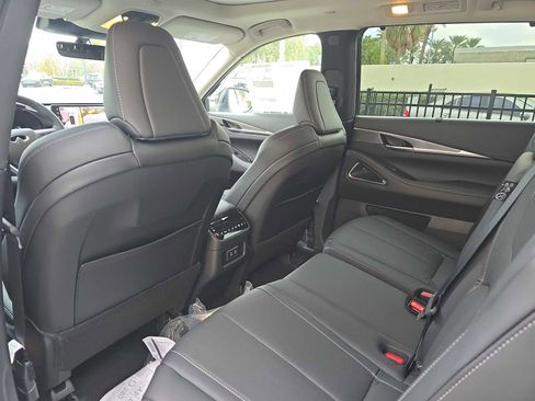 New 2026 INFINITI QX60 Luxe w/ Cargo Package image 15