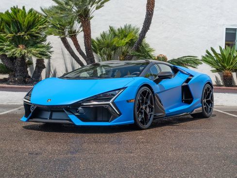 Used 2025 Lamborghini Revuelto AWD/4WD image 25