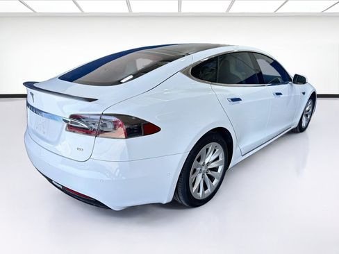 Used 2016 Tesla Model S 75 RWD image 4