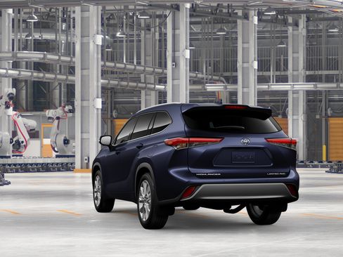 New 2026 Toyota Highlander Limited AWD/4WD image 9