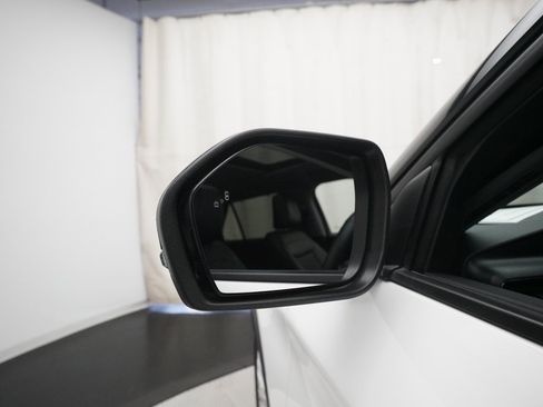 Used 2023 Ford Explorer Limited w/ Equipment Group 301A image 25