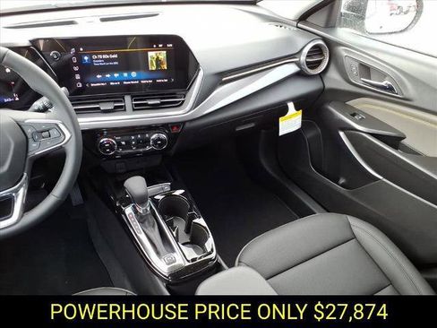 New 2026 Chevrolet Trax ACTIV w/ Sunroof Package image 13