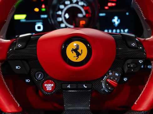 Certified 2021 Ferrari 812 GTS RWD image 37