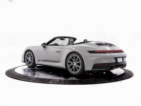 New 2026 Porsche 911 Carrera T image 3