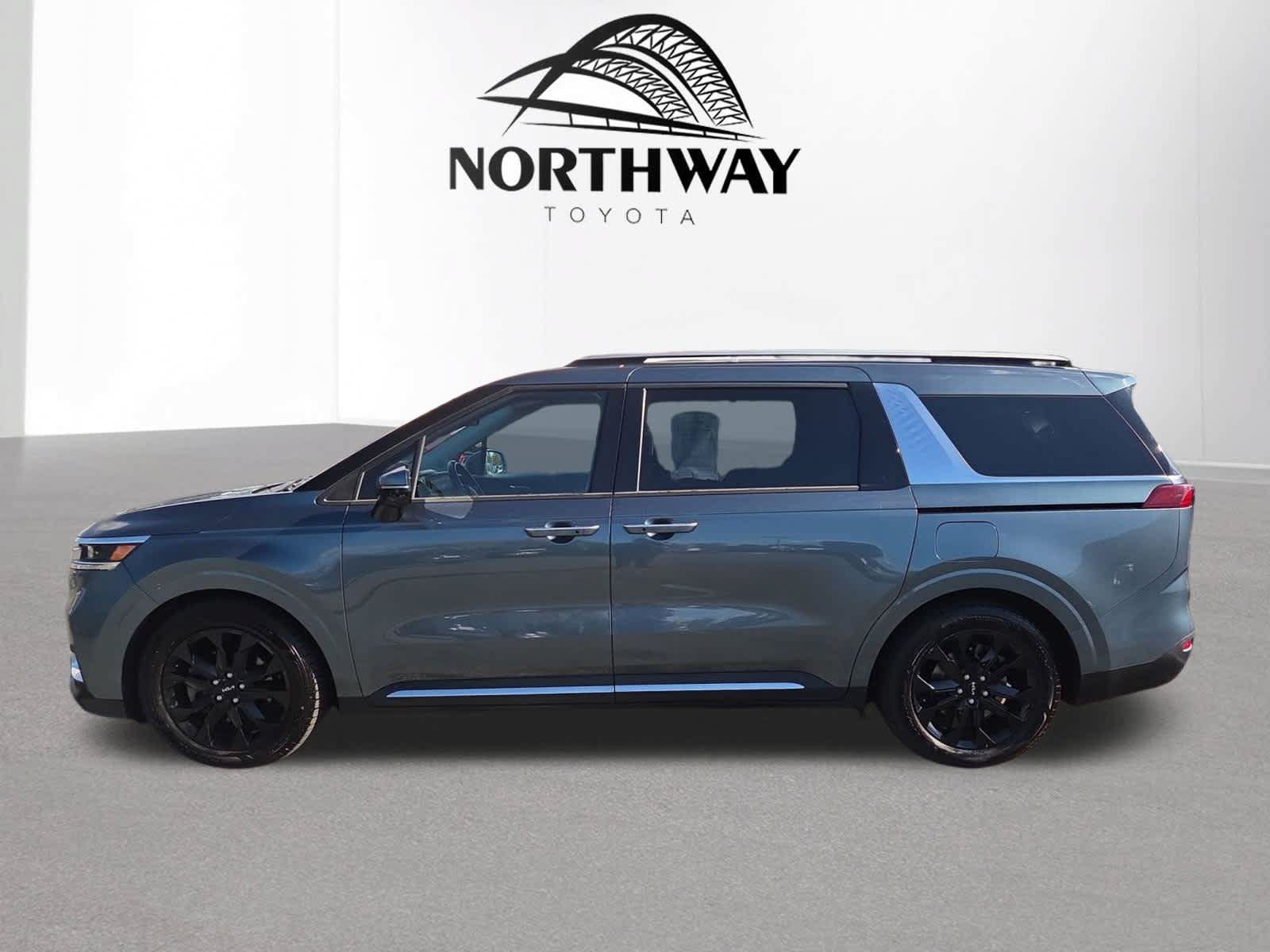 Used 2022 Kia Carnival SX FWD image 7