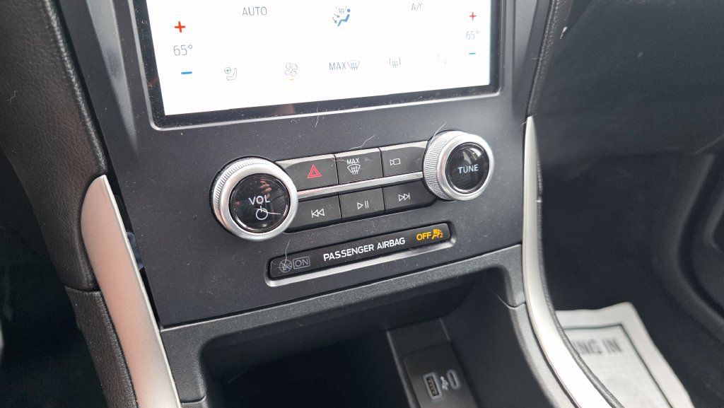 Used 2022 Ford Edge SEL w/ Convenience Package AWD/4WD image 19