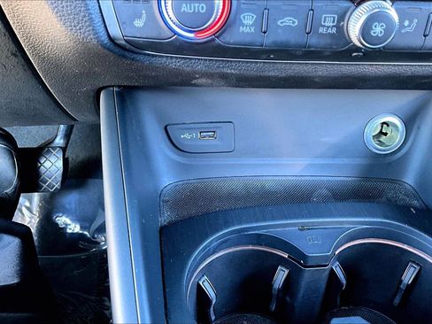 Used 2020 Audi A3 2.0T Premium image 29