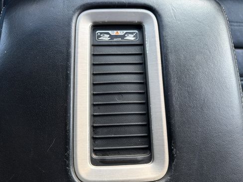 Used 2019 GMC Yukon Denali w/ Denali Ultimate Package image 23