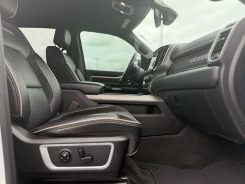 Used 2020 RAM 1500 Laramie image 20