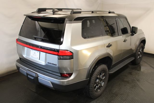 Used 2025 Lexus GX 550 AWD/4WD image 4