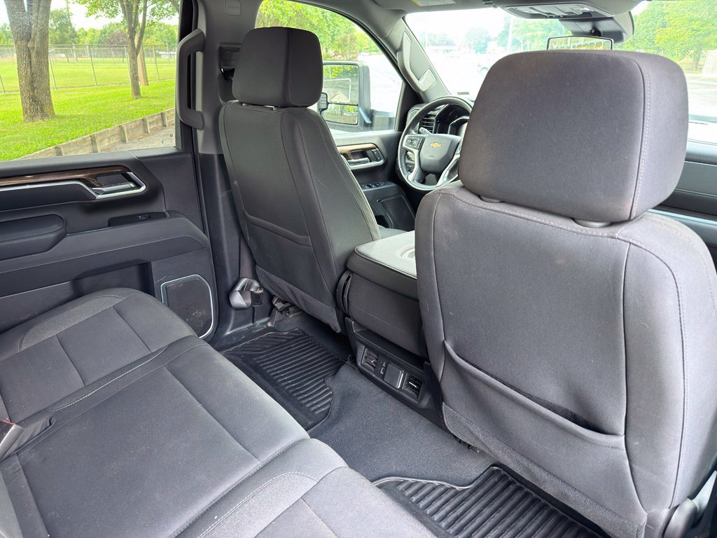 Used 2025 Chevrolet Silverado 2500 LT w/ Convenience Package AWD/4WD image 26
