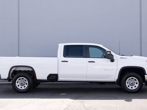 New 2026 Chevrolet Silverado 2500 W/T w/ WT/CX Safety Package AWD/4WD image 22