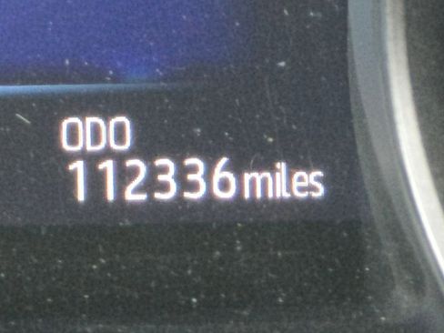 Used 2021 Toyota Camry XSE image 17