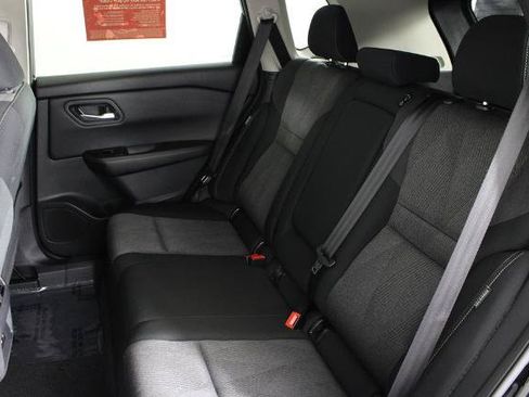 Certified 2025 Nissan Rogue SV AWD/4WD image 22
