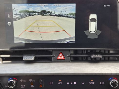 Used 2024 Kia Sportage X-Line w/ X-Line Premium Package AWD/4WD image 7