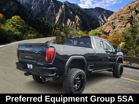 Used 2023 GMC Sierra 3500 Denali w/ Denali Ultimate Package image 5