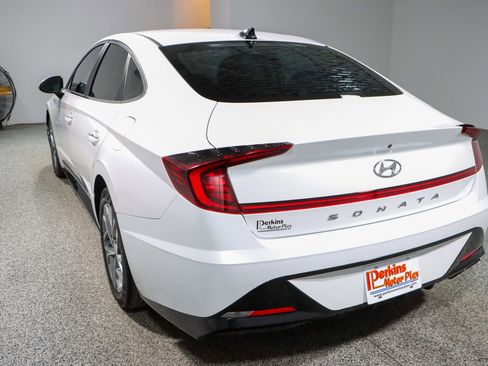Used 2020 Hyundai Sonata SEL w/ Convenience Package image 9