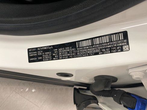 Used 2024 Alfa Romeo Tonale Veloce image 28