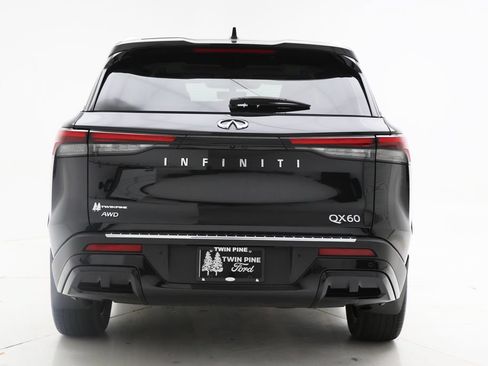 Used 2023 INFINITI QX60 Luxe w/ Vision Package AWD/4WD image 6
