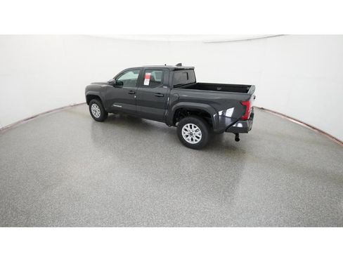 New 2025 Toyota Tacoma SR5 image 4