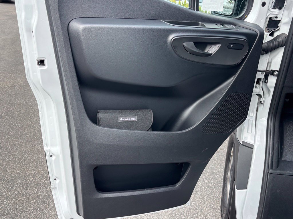 Used 2026 Mercedes-Benz Sprinter 2500 image 15