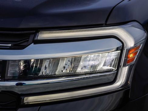 Used 2024 Ford Expedition Max Limited image 5